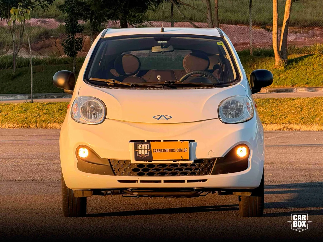 Chery QQ 1.0 ACT 12V 69cv 5P Usados e Novos no Vale do Paraíba