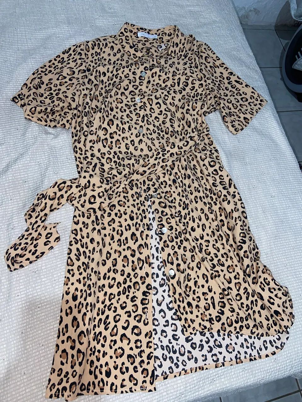 Vestido tamanho PP,  mas veste até um M  - Foto 3