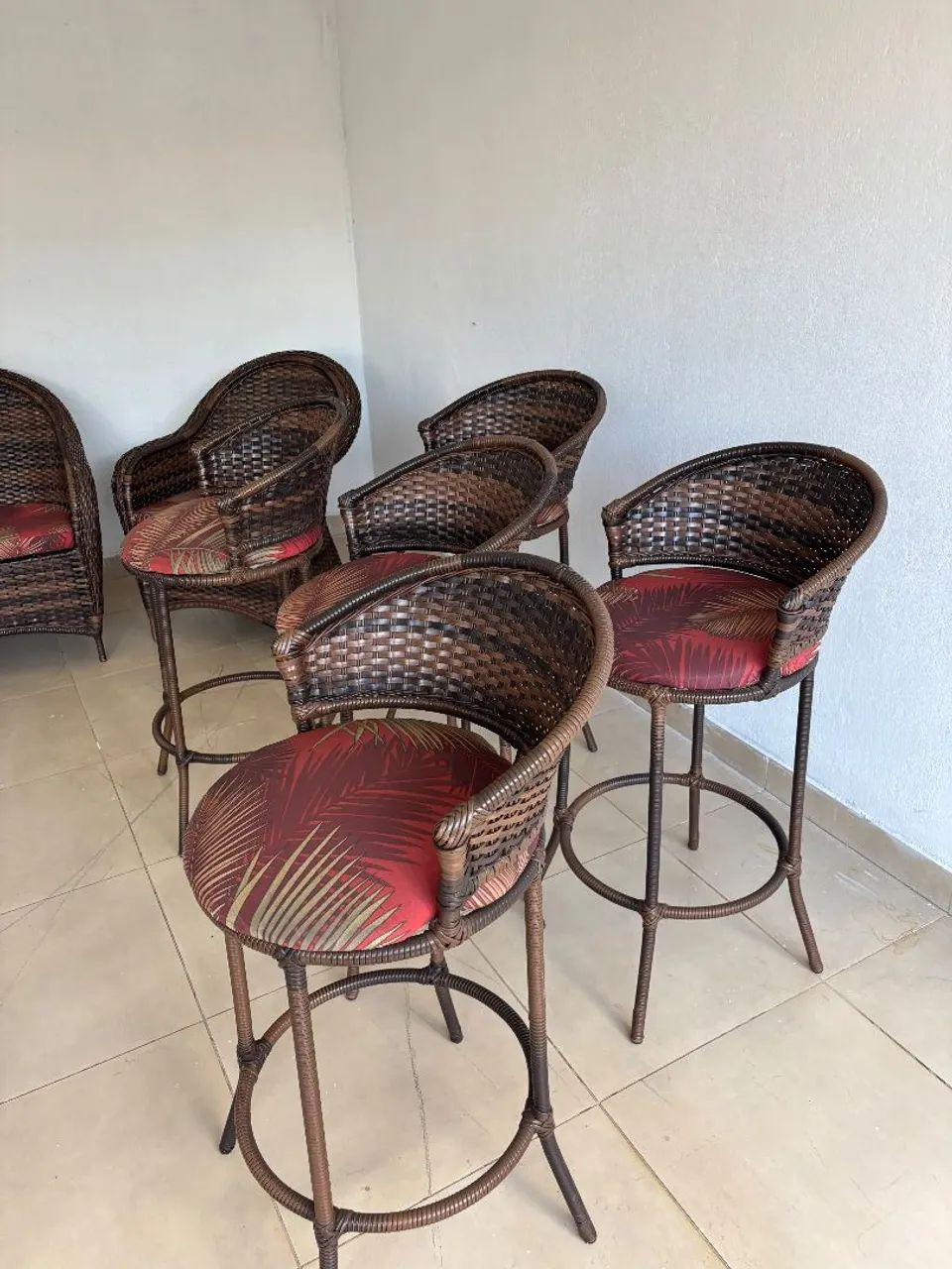 Conjunto Sofa, banquetas + Poltronas Fibra - Foto 5