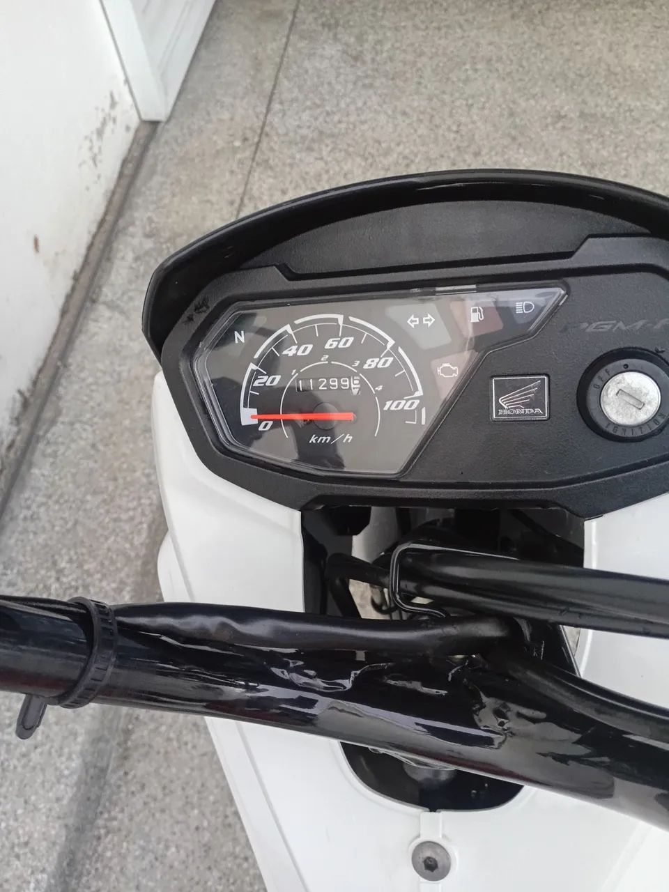 Moto de procedência sem restrições e quitada - Foto 3