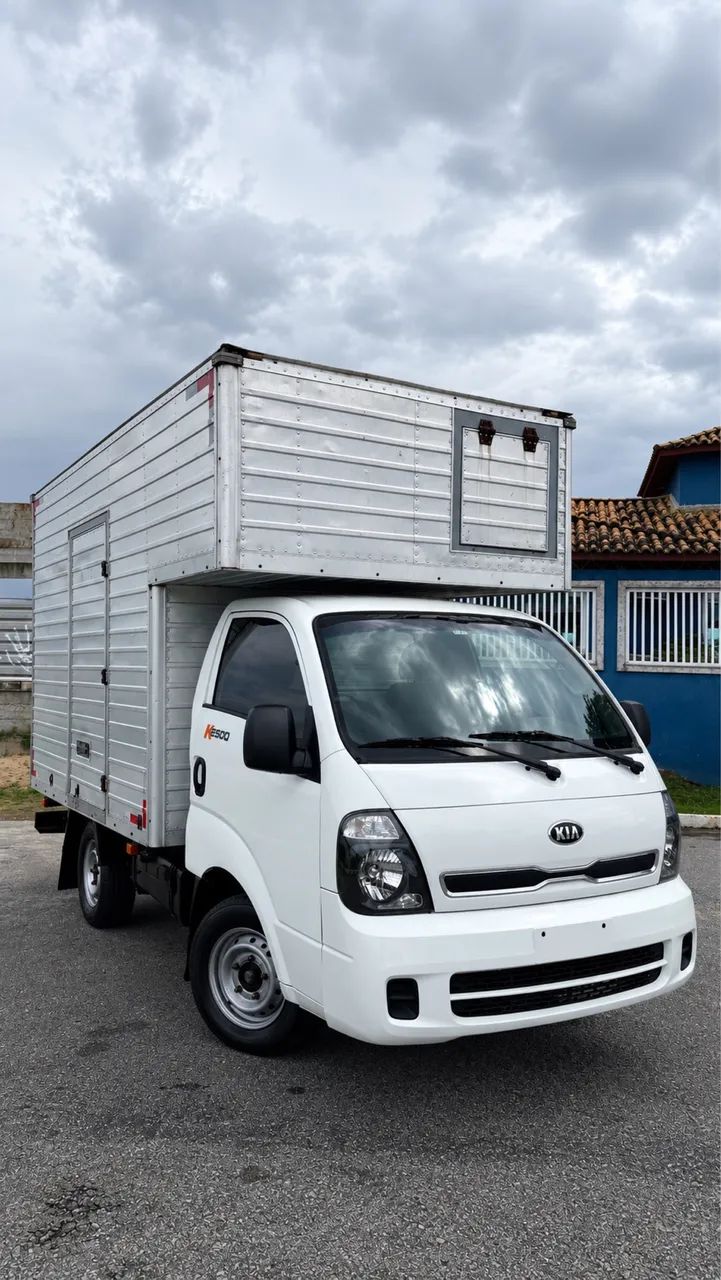 Kia Bongo 2016 Baú  - Foto 3
