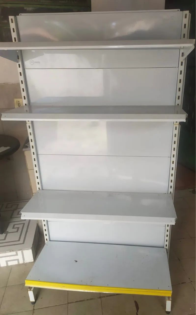 Gôndolas de supermercado 