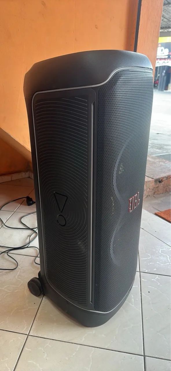 Caixa JBL - 1000 (Ultimate ParyBox)  - Foto 4