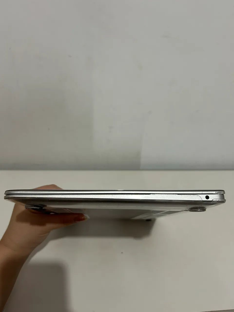 MacBook Air M1 2020 8GB 256GB - Foto 2