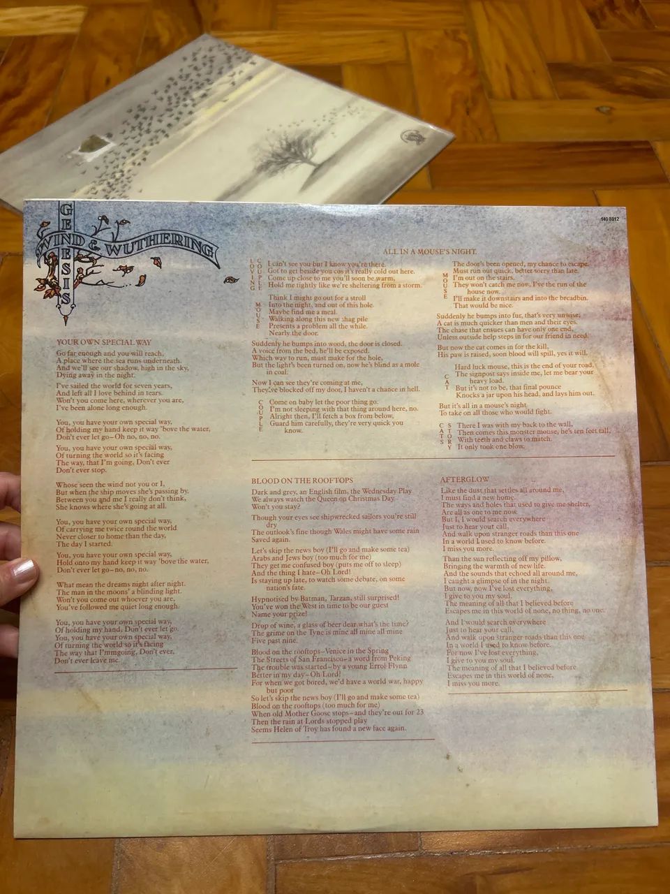 ? Genesis - Wind & Wuthering (Vinil Importado/Clássico Prog Rock) - Foto 4