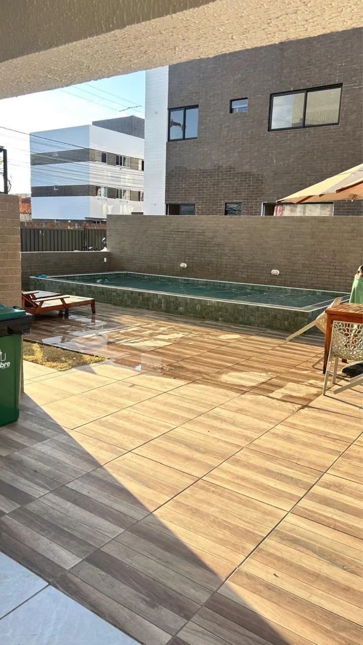 Apartamento térreo no colinas 