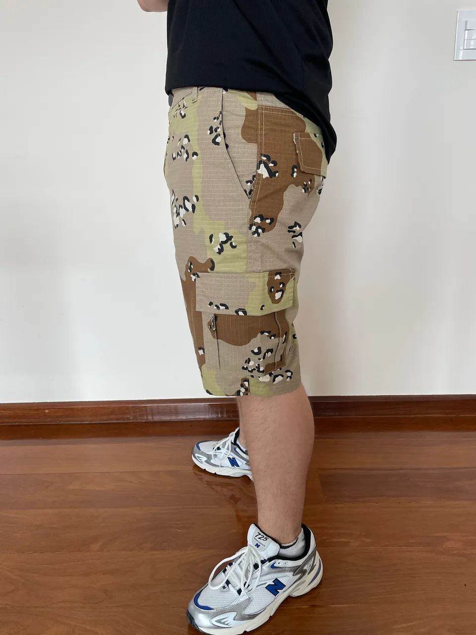 bermuda cargo simple camuflada 46 - Foto 5