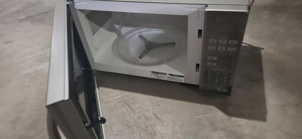 Micro-ondas Consul - não esquenta - Foto 4