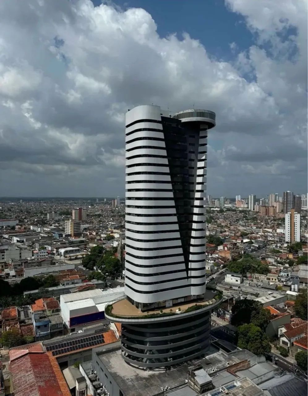 Oportunidade: Sala no Ed. Síntese Plaza 