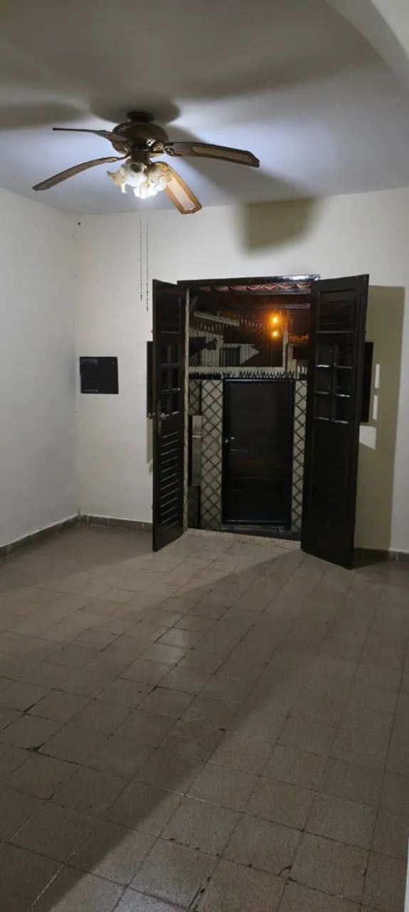 Alugo casa em Jaguaribe  - Foto 2