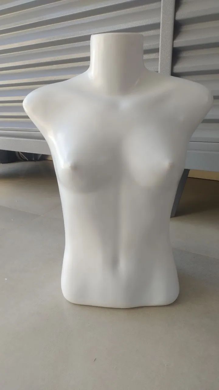 Manequim busto feminino 