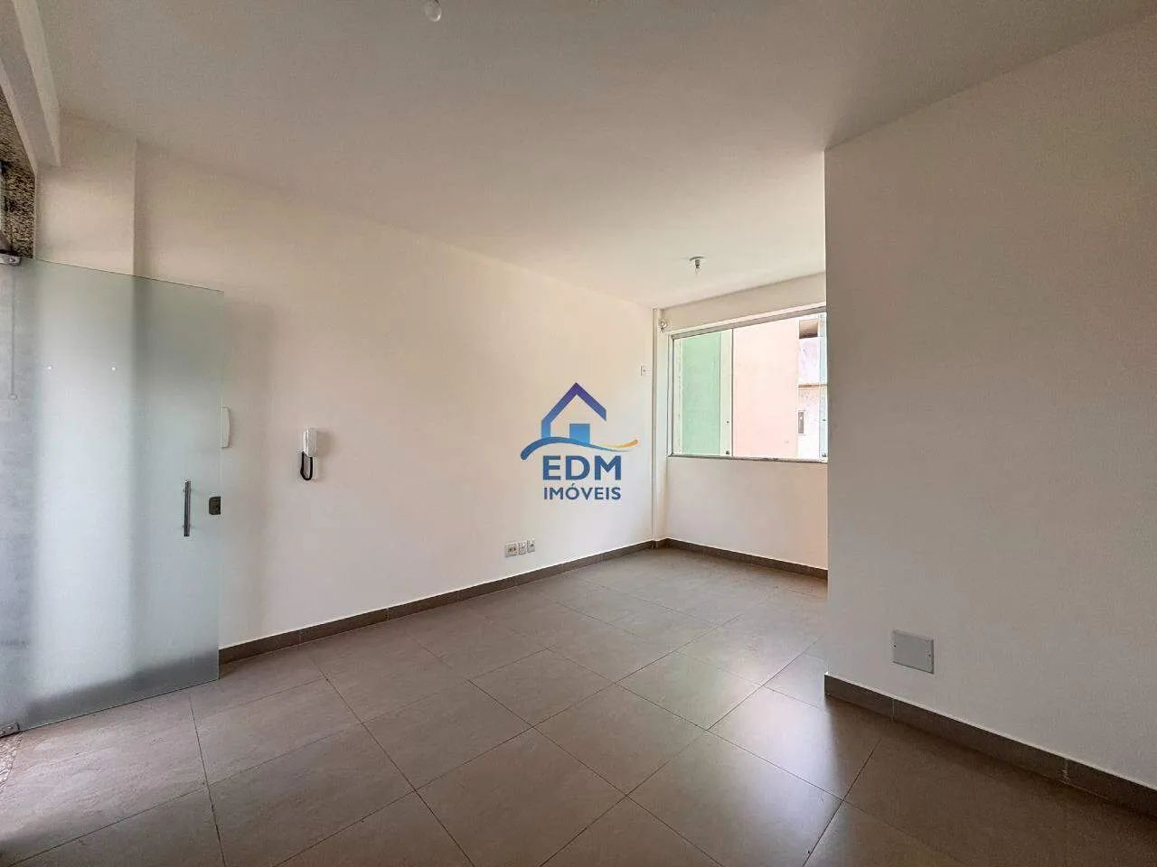 Sala Comercial à Venda no Buritis | 23 m² com Elevador e Estacionamento - Foto 3