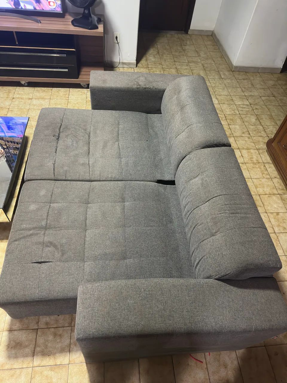 Sofá retrátil usado 
