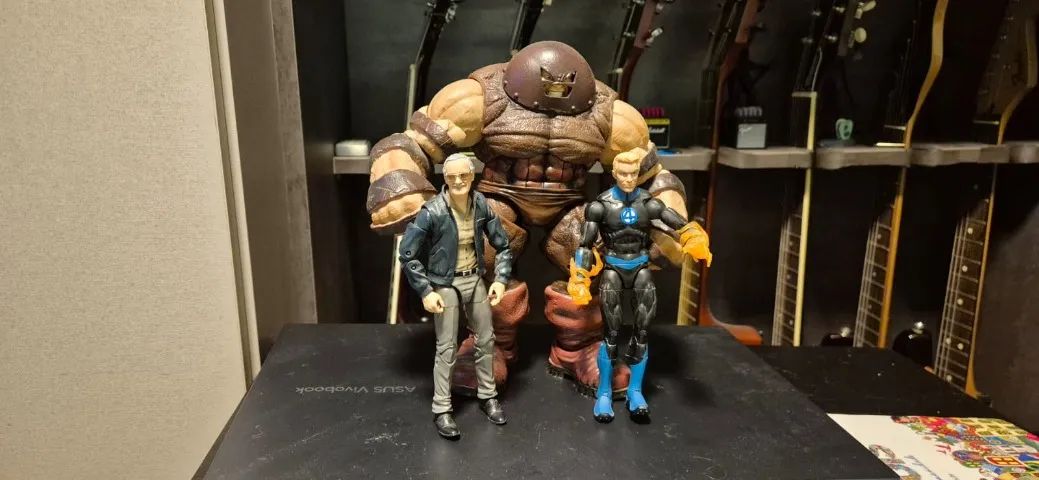 Coleção Action Figures Marvel Vários Bonecos Oficiais - Foto 5