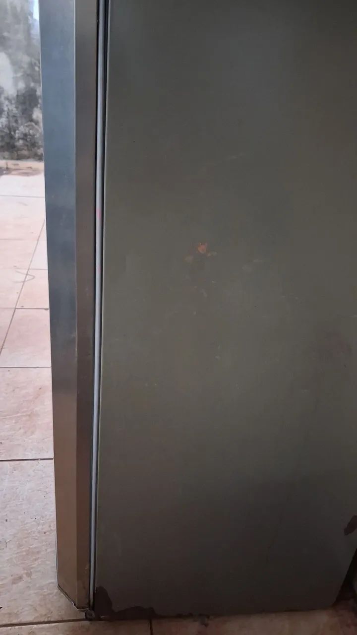 Vendo geladeira.