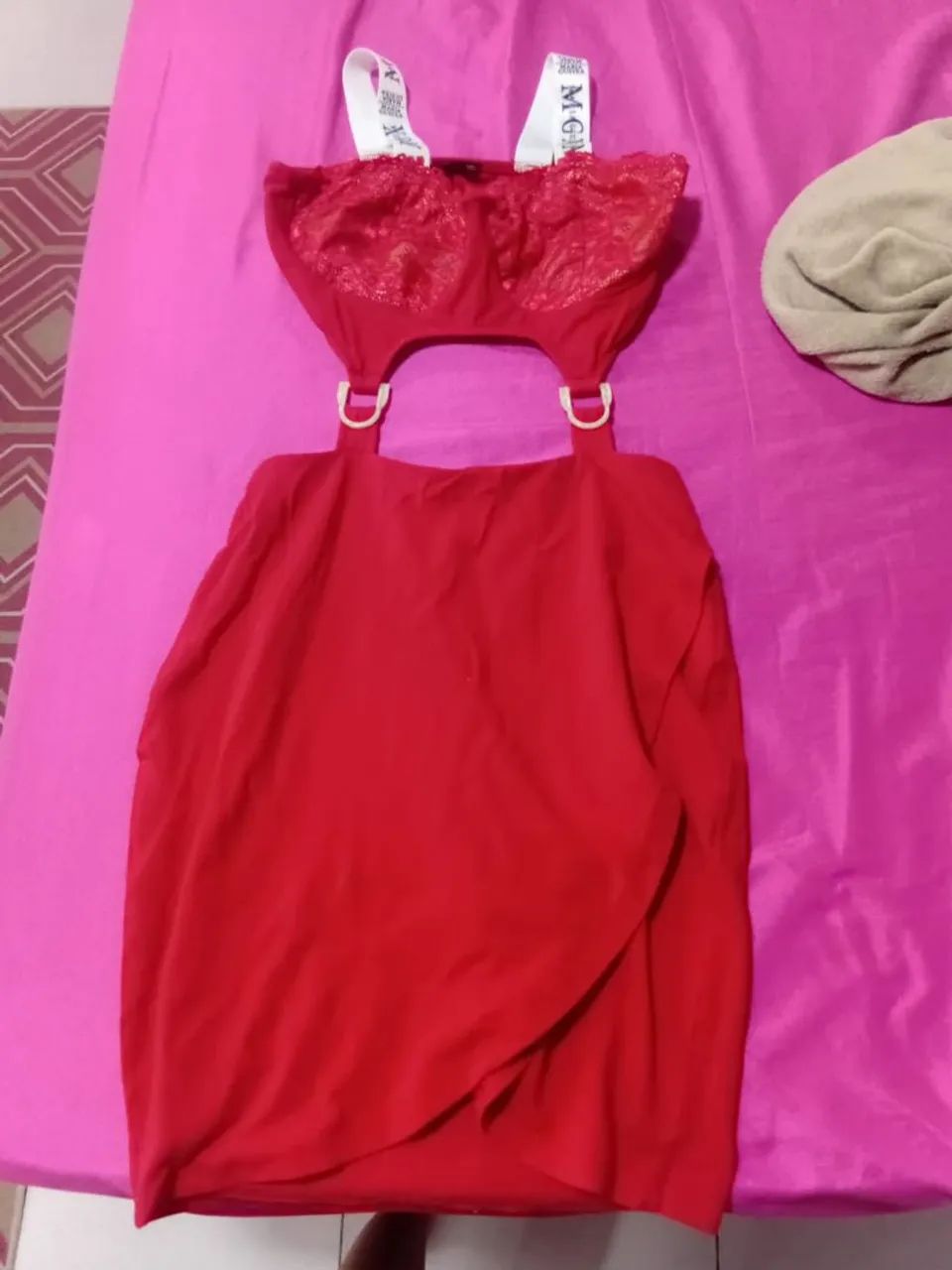 Moda circular: vestido usado em perfeito estado