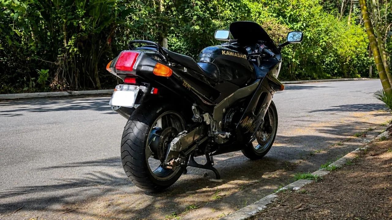 Kawasaki Zx-11 1100cc 1991 - 1525030702 | OLX