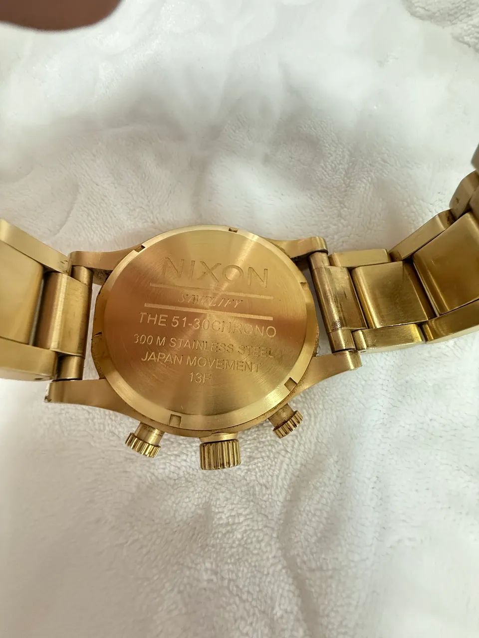 Relógio Nixon 5130 dourado  - Foto 4
