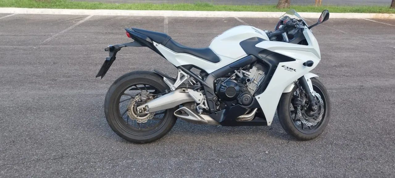 Honda 650f 2015 excelente 