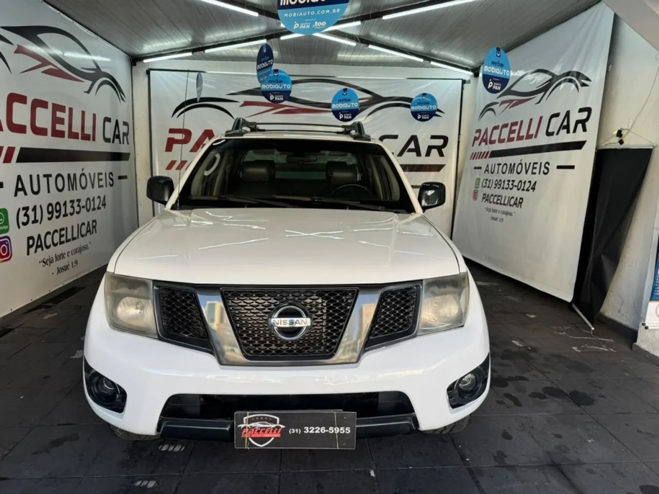Nissan Frontier 2011 - Foto 2