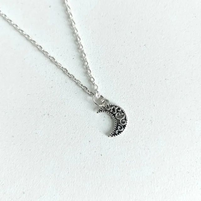 Colar Mini Lua Prateada - Foto 2