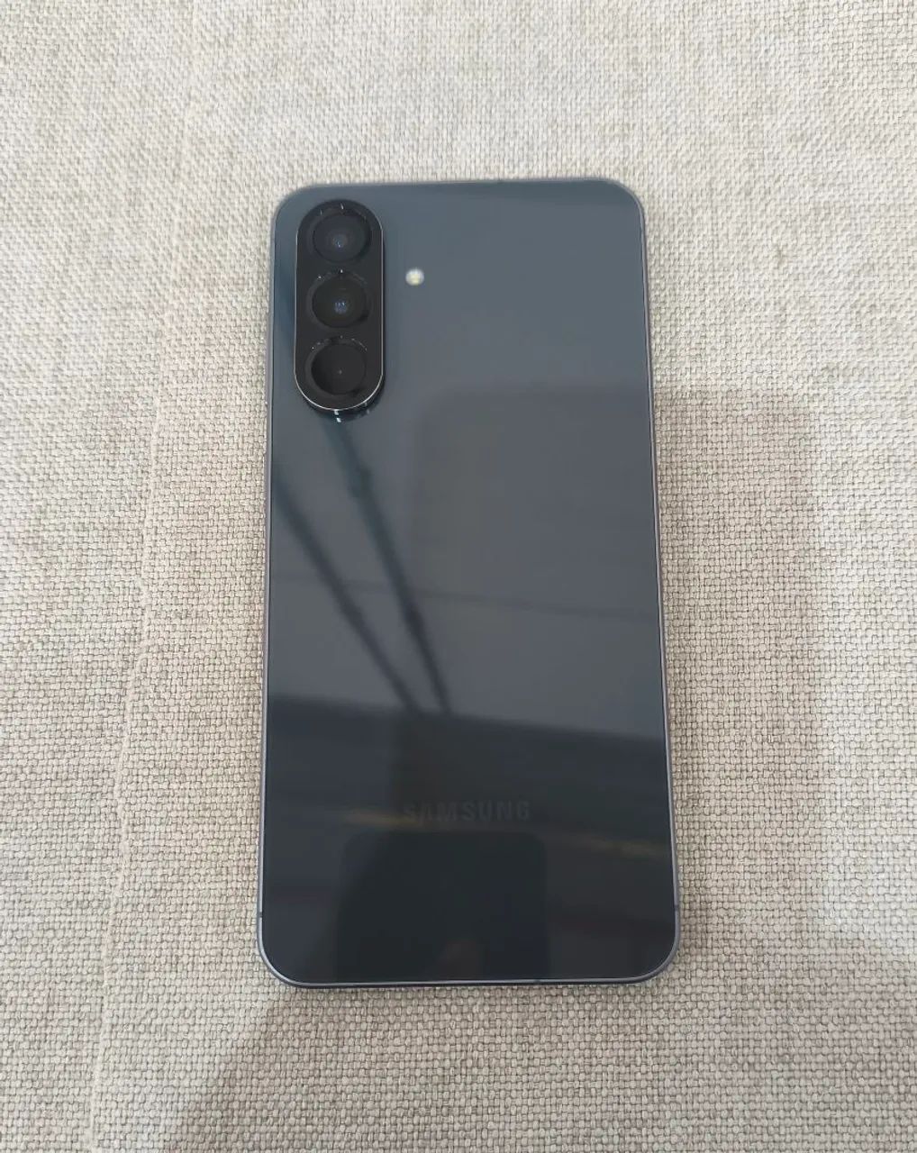 SAMSUNG A56 5G 256GB 8RAM - Foto 2