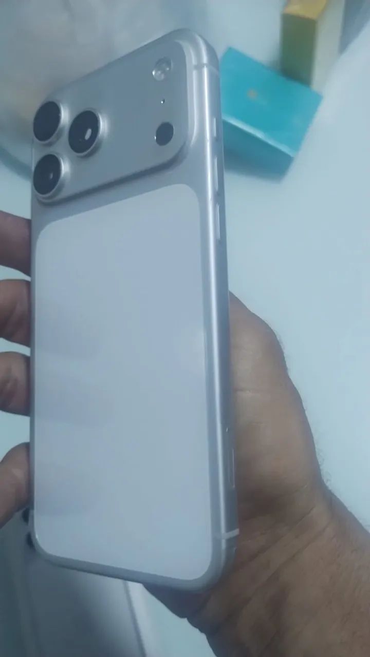 iPhone 17 pro max silver - Foto 5