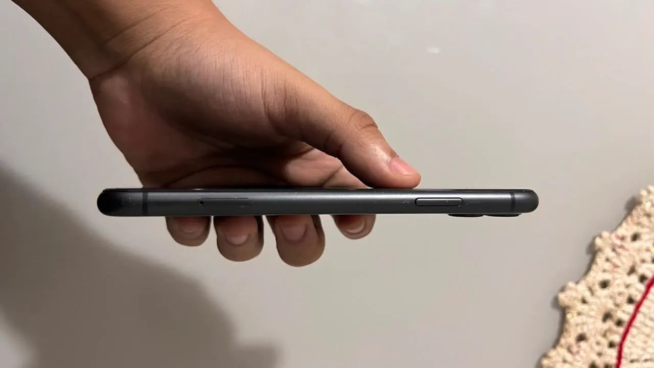 Iphone 11 64g perfeito estado - Foto 3