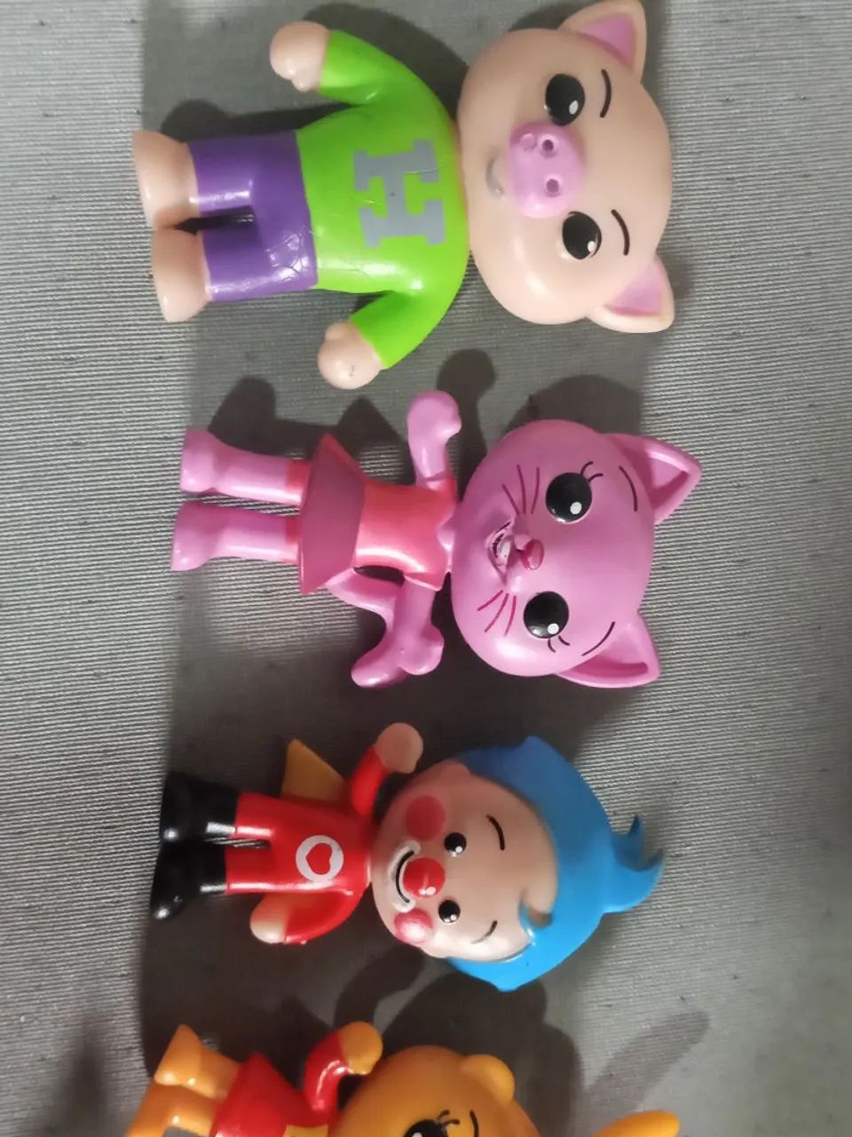 Turma do Palhaço Plim Plim Herói do Coração 5 Peças  - Foto 4