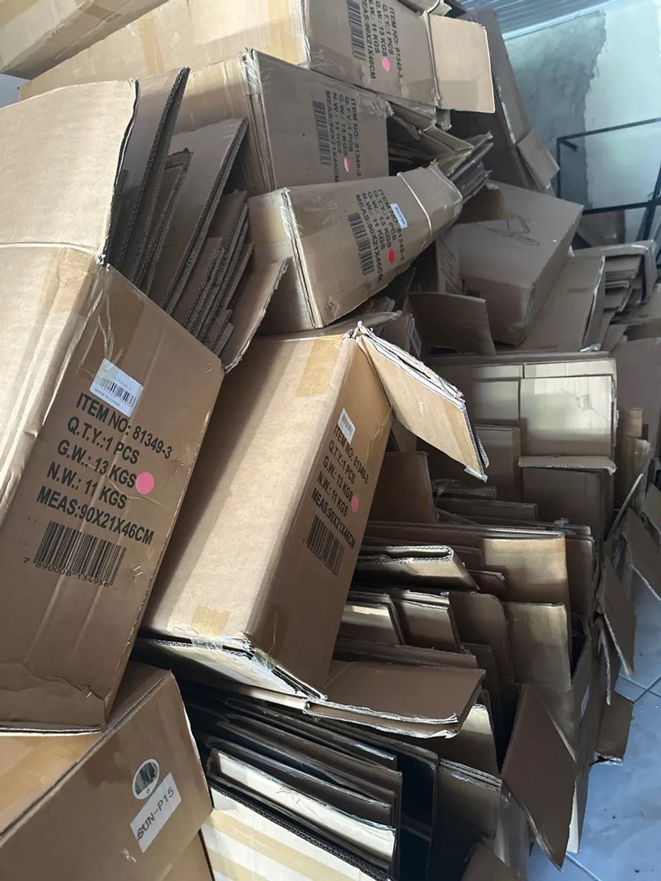 Caixa de papelão reforçada para mudança com 90X21X46 e 68x54x22