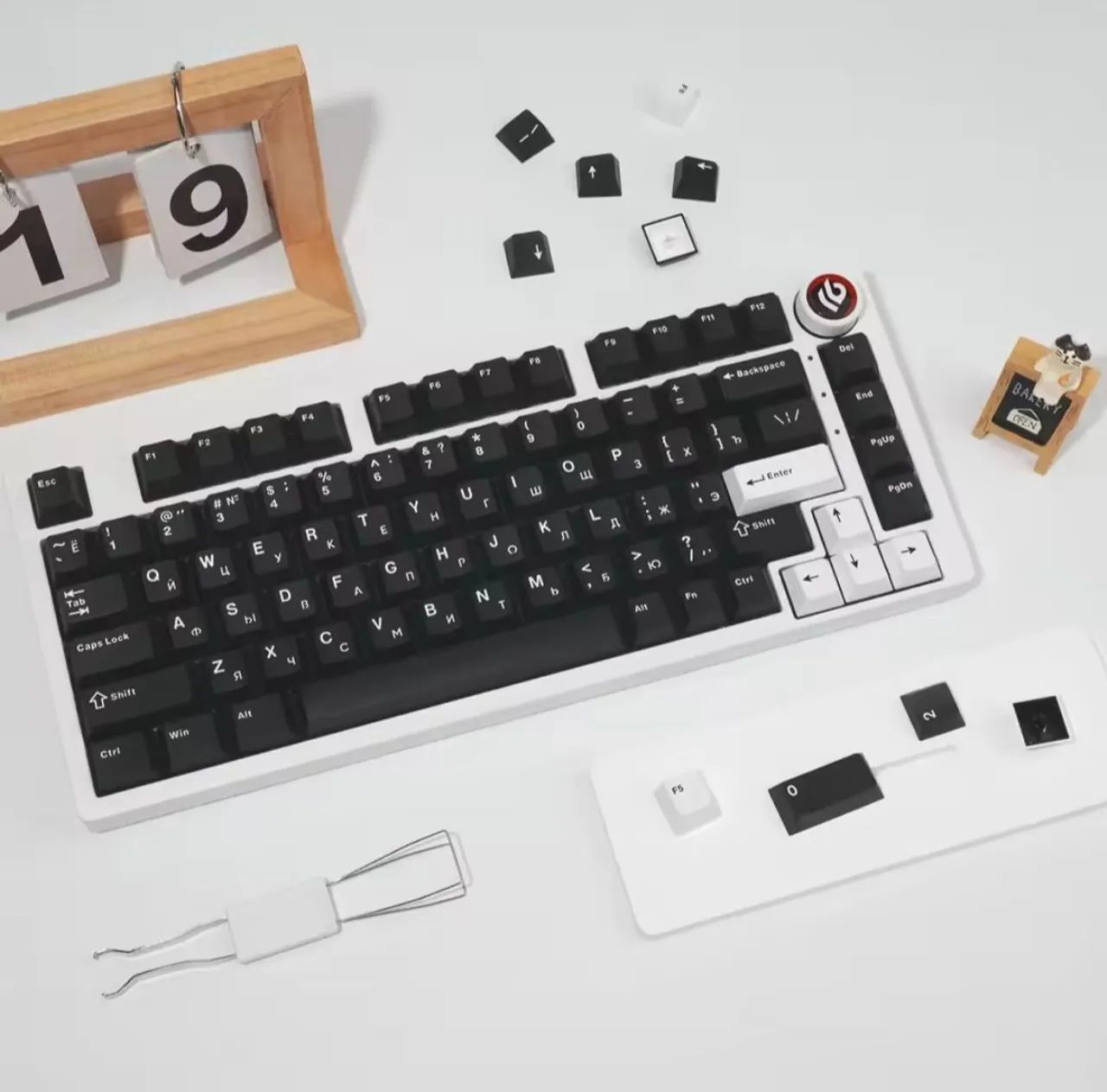 Keycaps XVX Preto e Branco Russo
