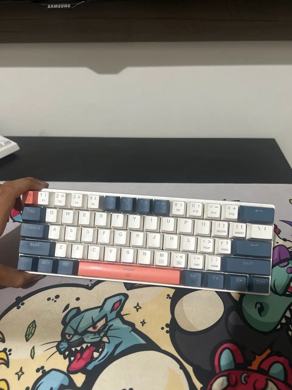 VENDO TECLADO K500 B61 MINI431117428537446402