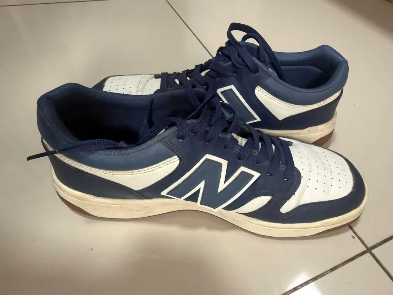 Tênis New balance azul e branco original número 41 - Foto 2