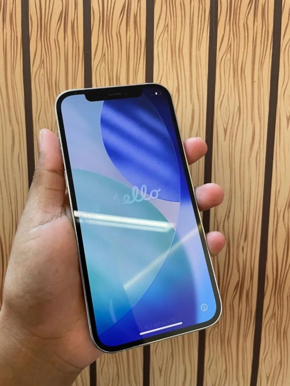 iPhone 12 Pro 128GB Silver - Seminovo - Garantia de 6 meses - loja