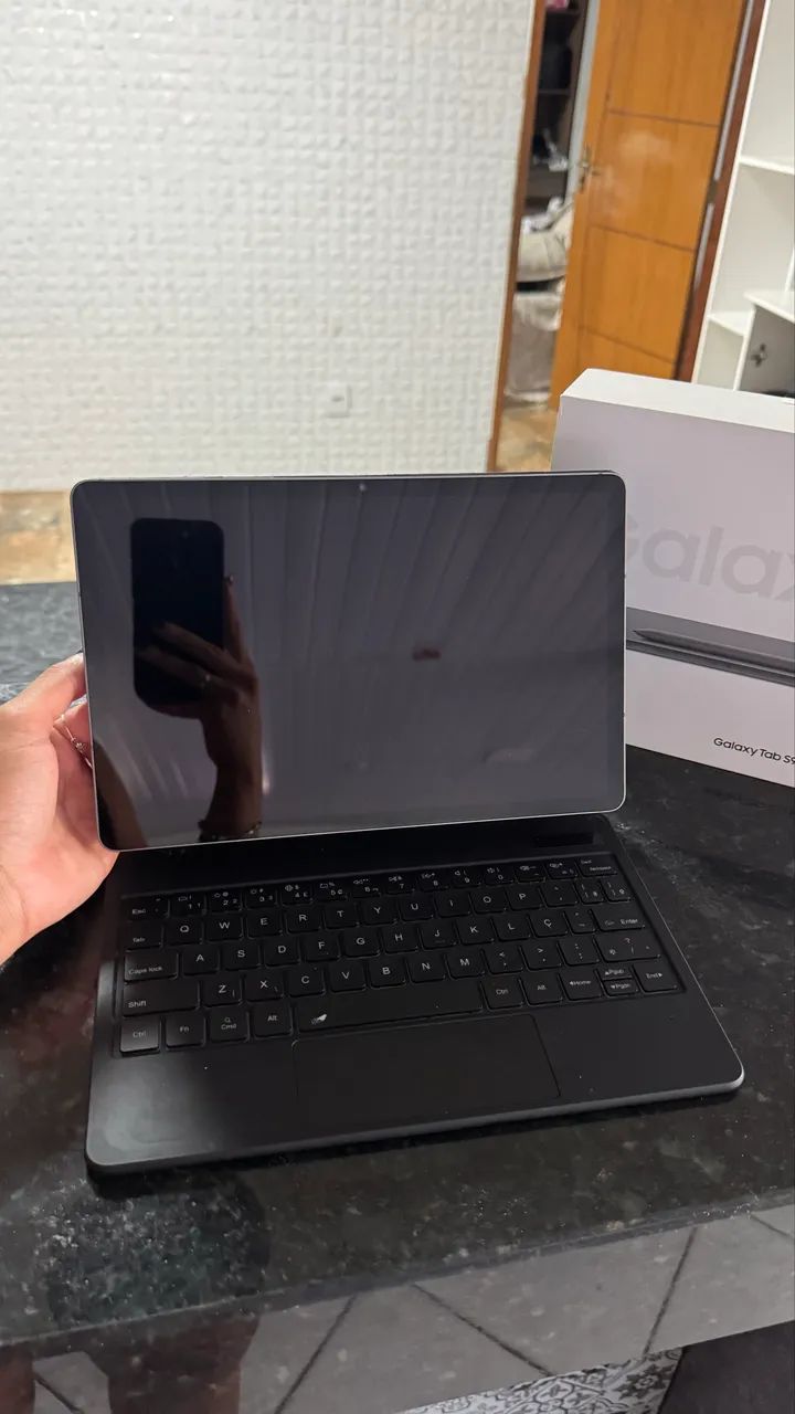 Tablet Samsung Galaxy Tab S9 FE Wifi - Foto 3