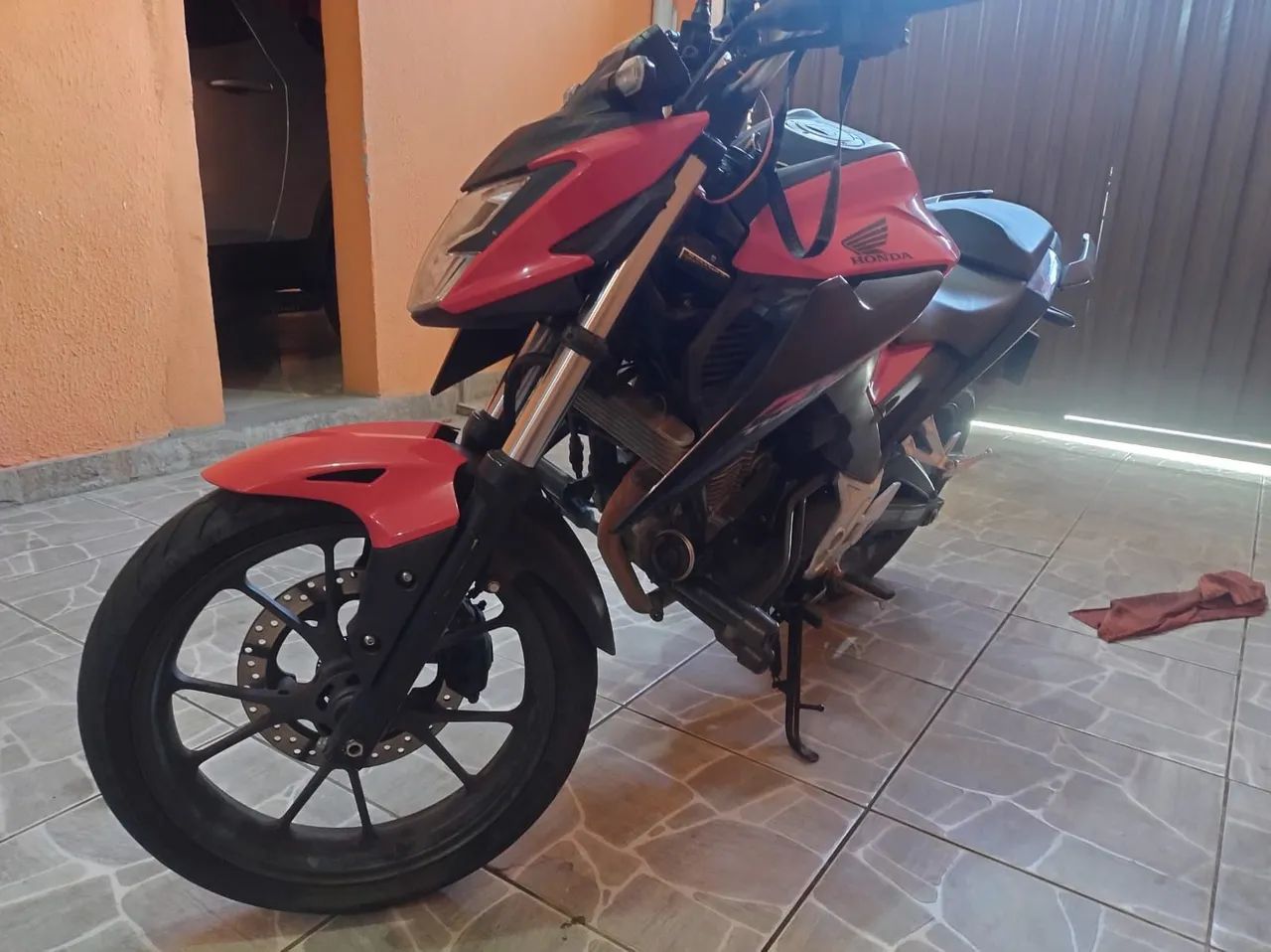 Cb 300 Twister 