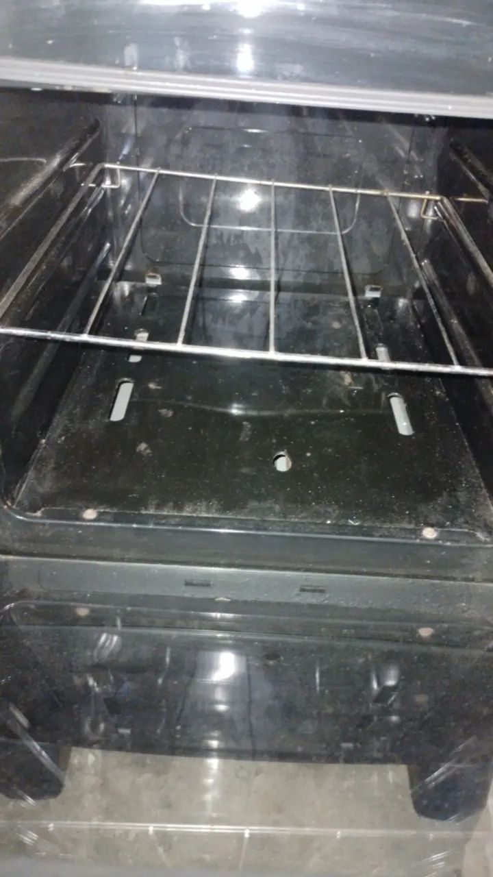 Fogão funcionando tudo não é elétrico entrega grátis  - Foto 3