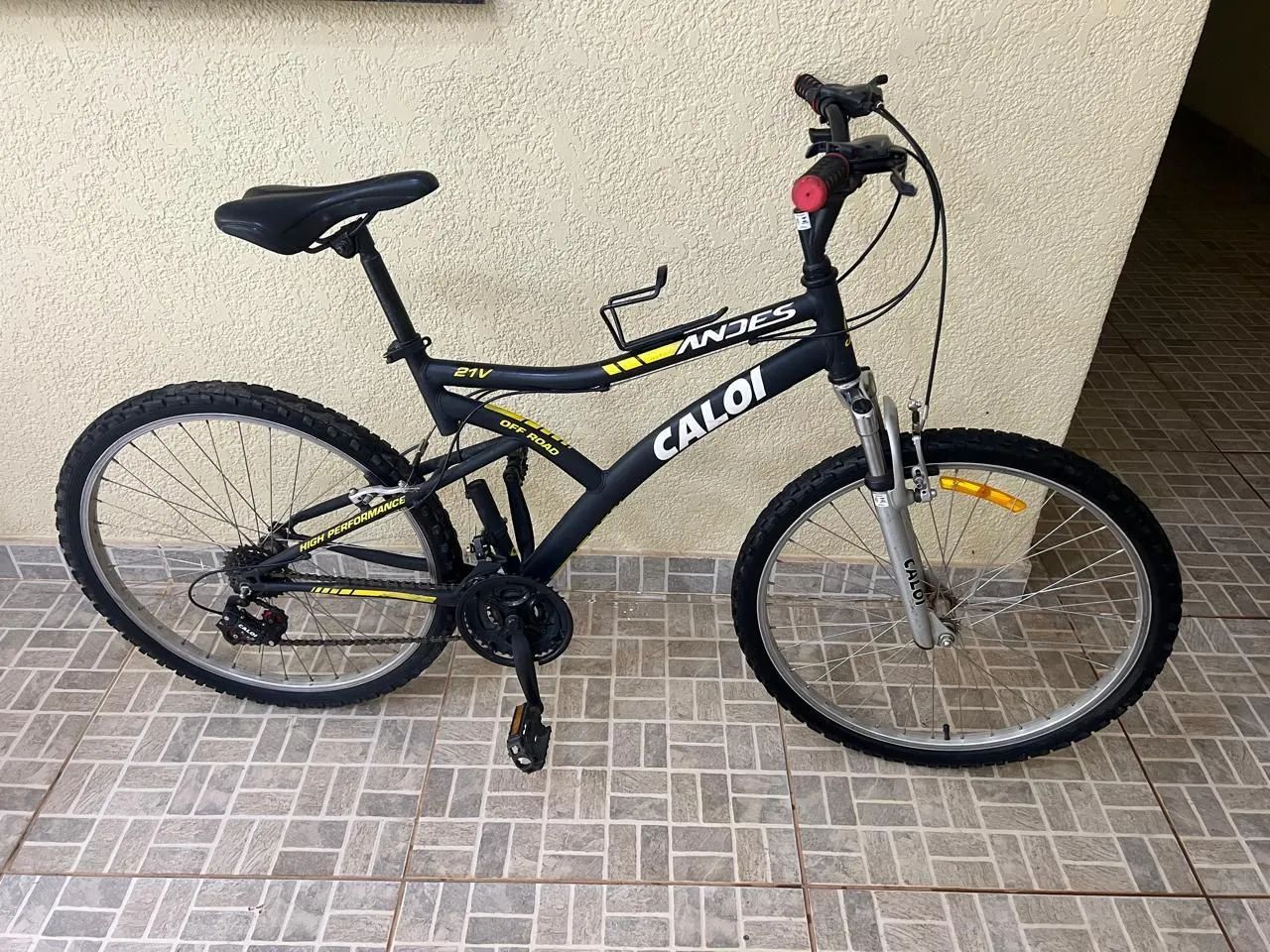 Bicicleta aro 26 bem conservada!! - Foto 3