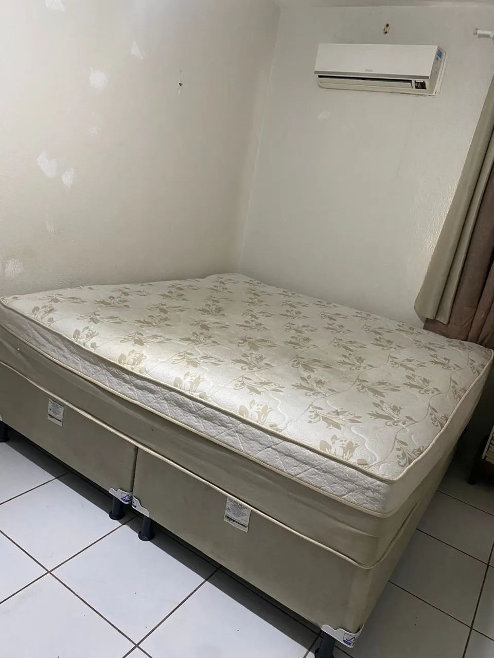 Cama box King size + pilowtop