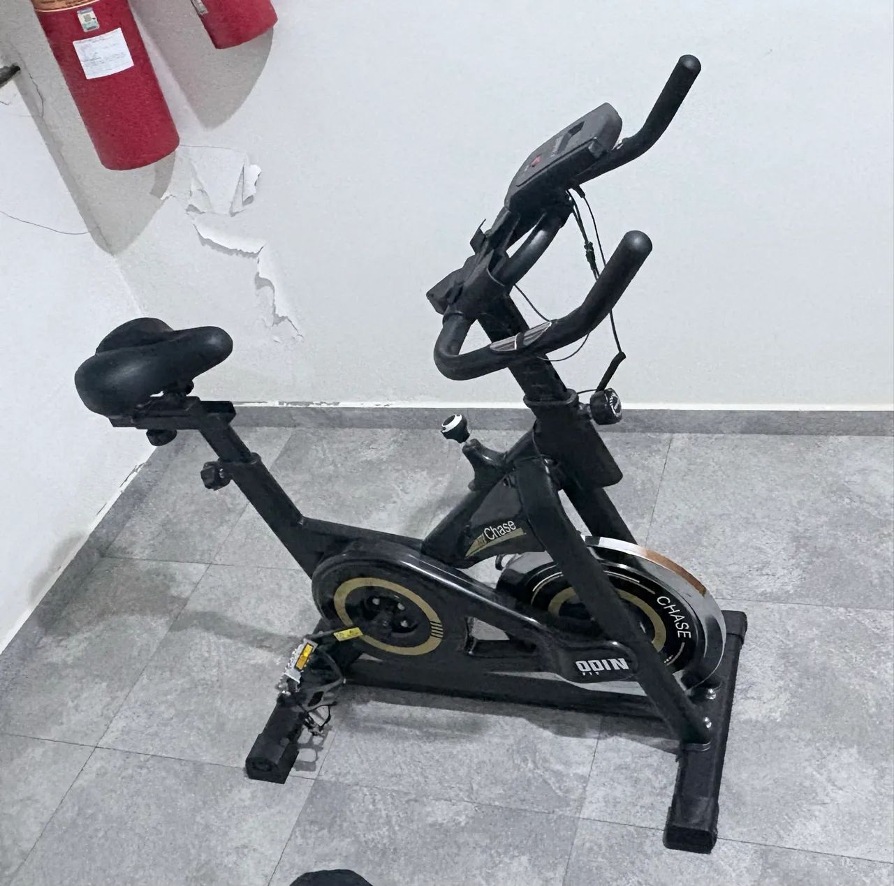 Bicicleta Ergométrica Odin Chase Preta - Foto 5