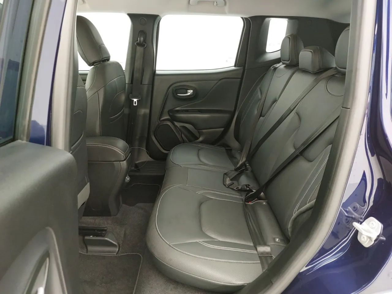 Jeep Renegade Long. T270 1.3 TB 4x2 Flex Aut., foto 17 de 18