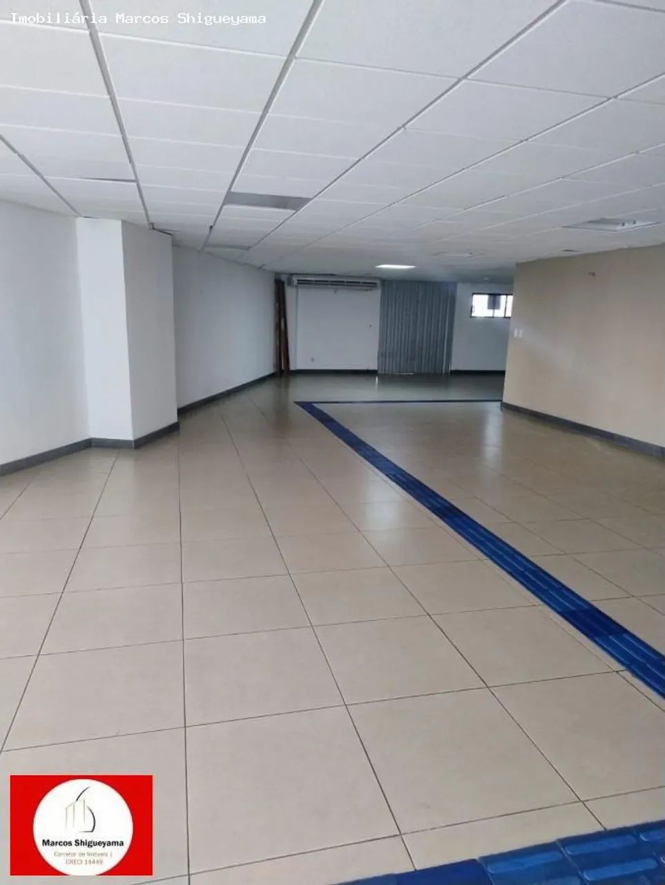 Prédio para Locação em Salvador, Imbuí, 1 dormitório, 24 banheiros, 99 vagas
