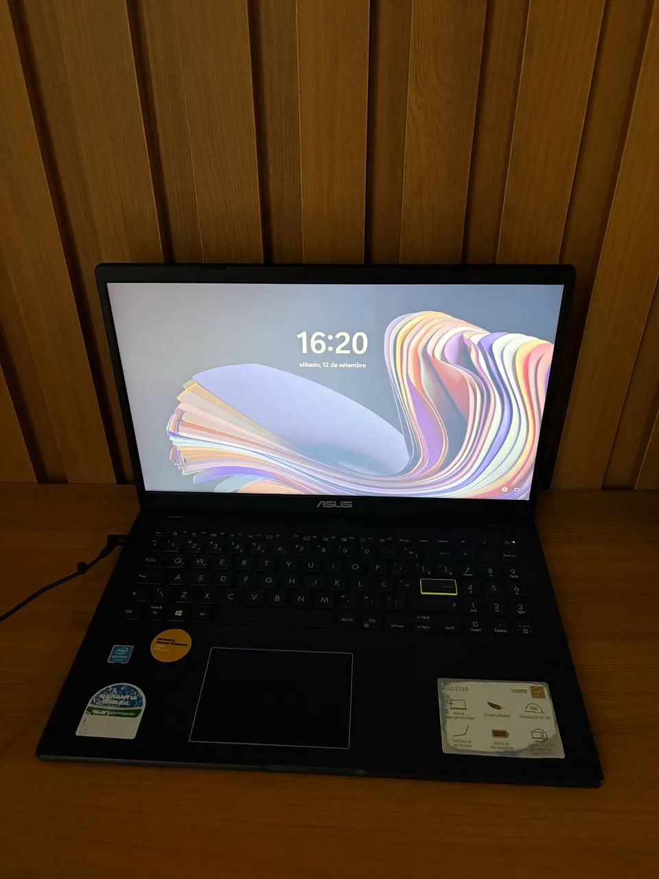 ? Notebook ASUS E510 - 1 - Foto 3