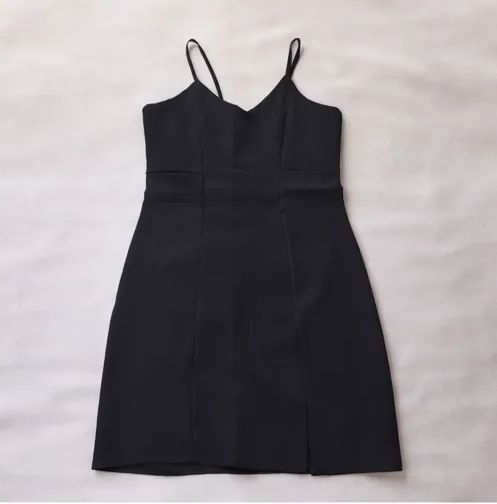 Vestido Preto Clássico de Alcinhas