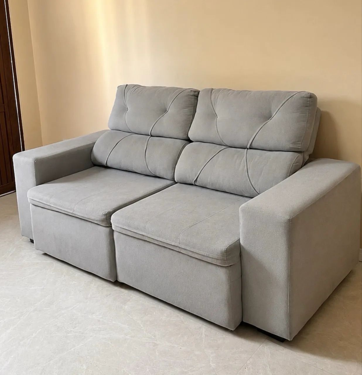 Sofá retrátil seminovo - Foto 2
