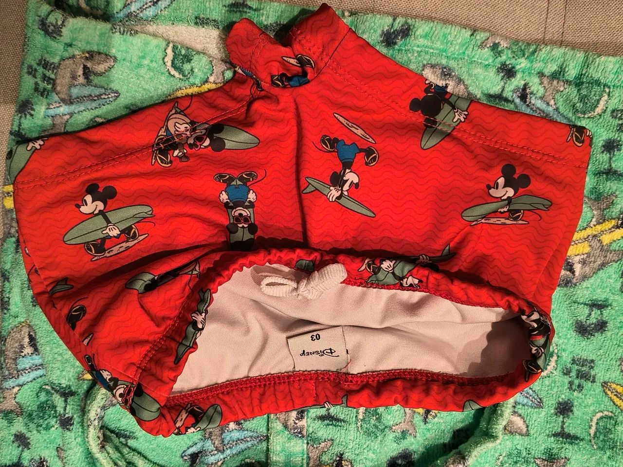 Roupão e 2 sungas (veste até 5 anos) - Foto 4