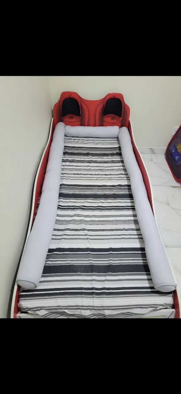 Vendo cama infantil com colchão solteiro  - Foto 5