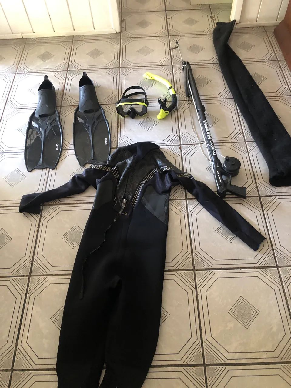 Equipamento de  pesca sube  - Foto 3
