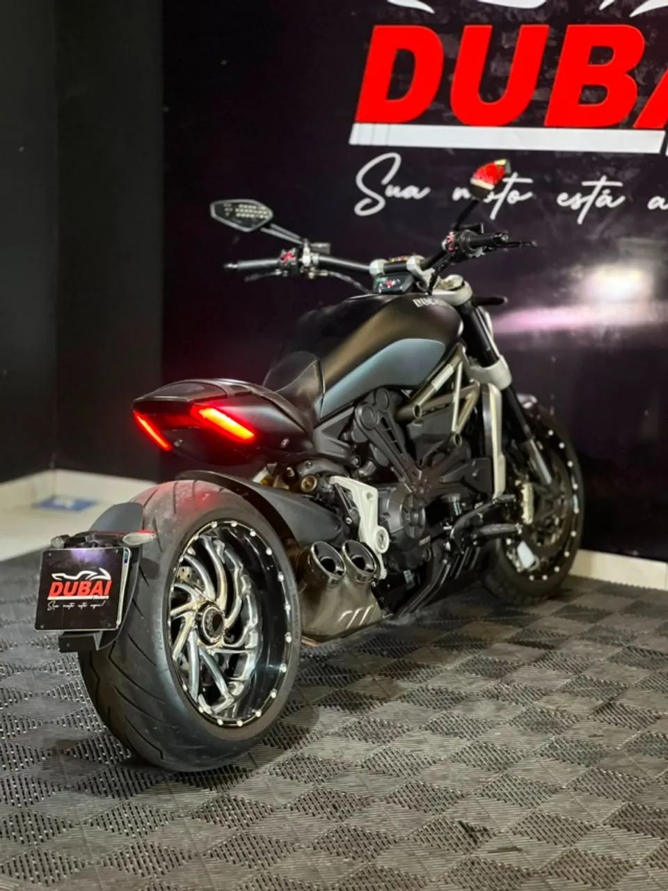 DUCATI DIAVEL 2017  - Foto 5