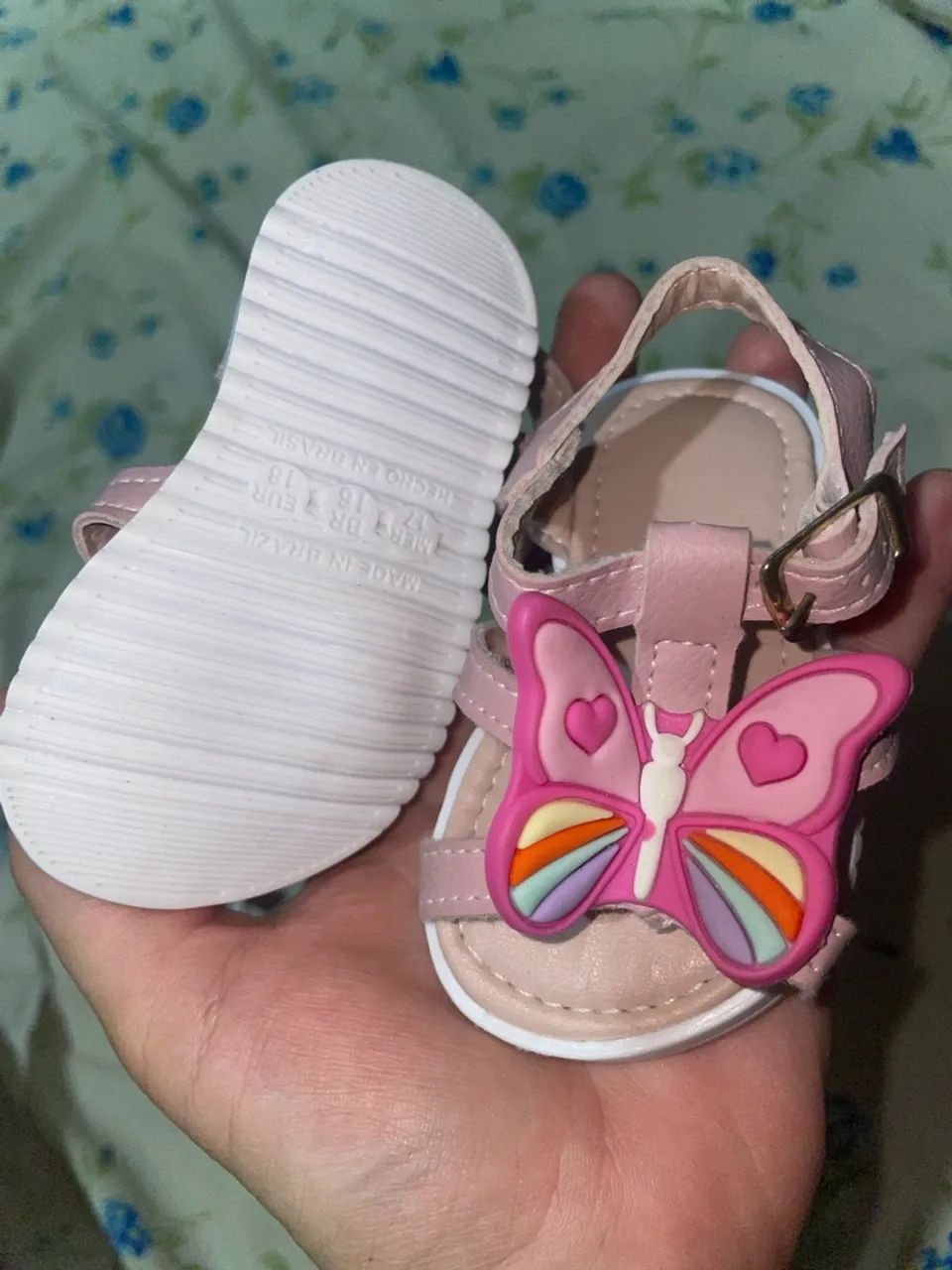Sandalinhas lindas e delicadas  - Foto 2
